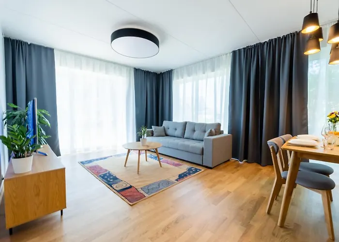 Delta Luxury With Terrace דירה