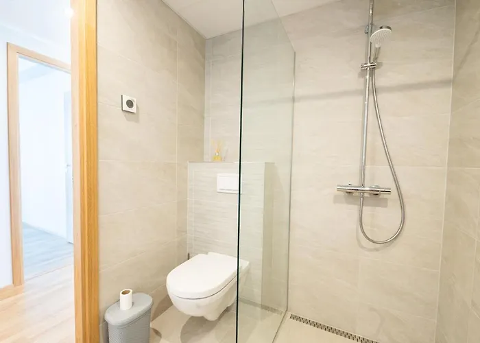 Delta Luxury With Terrace דירה