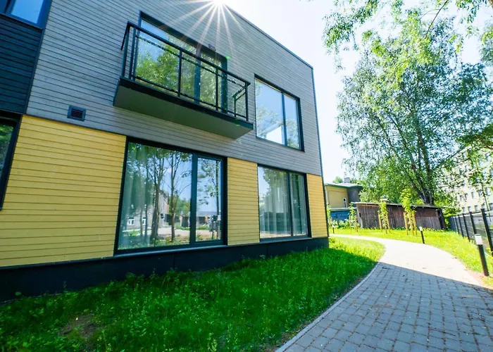 Delta Luxury With Terrace *