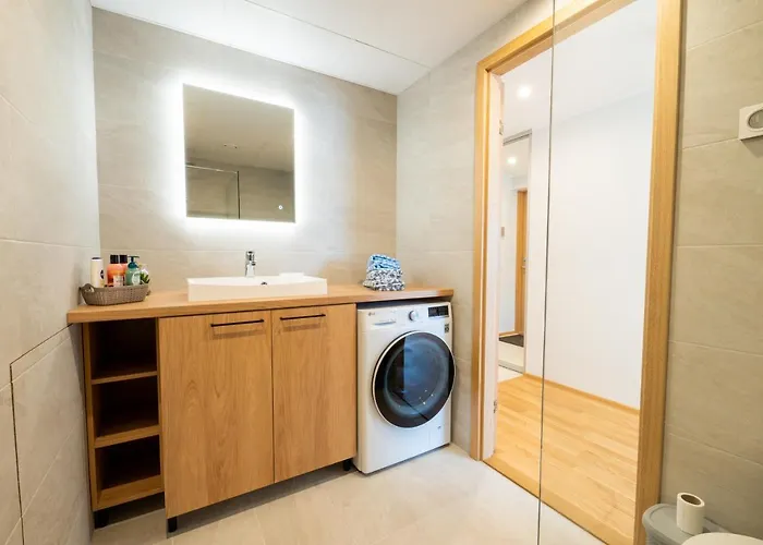 Delta Luxury With Terrace * טרטו